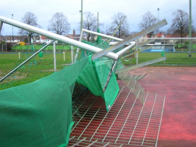 sturmschaeden 18012007 006